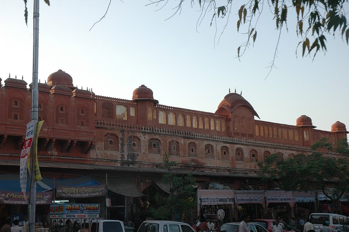 Buildings in Jaipur, Rajasthan.jpg