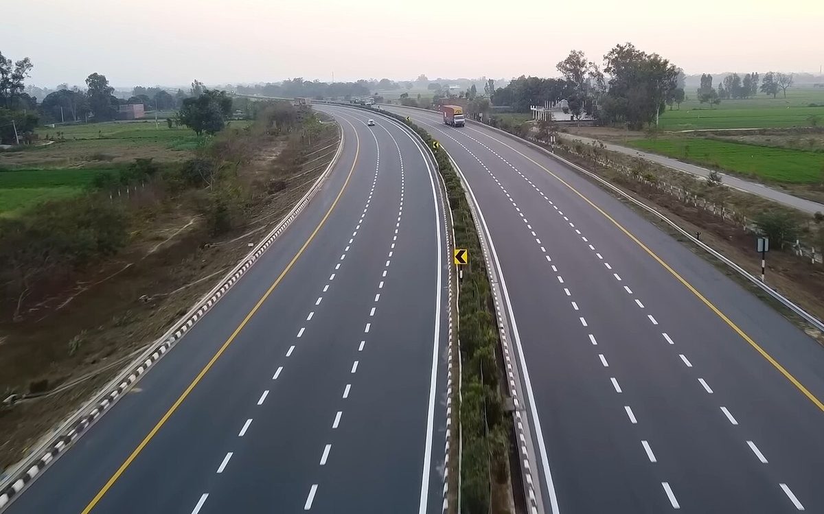 Png.agra.luckhnow.expreesway.jpg